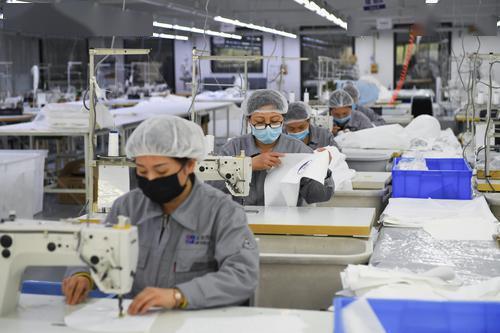 填補(bǔ)國家標(biāo)準(zhǔn)空白 廣東發(fā)布實(shí)施《一次性使用普通防護(hù)服》團(tuán)體標(biāo)準(zhǔn)